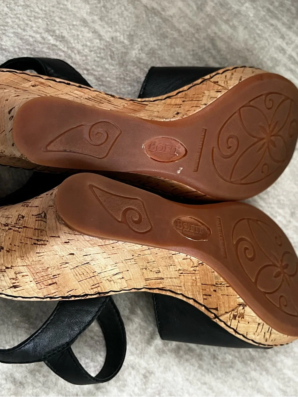 BORN AGNIO Black Leather 3 Inch Cork Bottom Wedges Size 7.5M